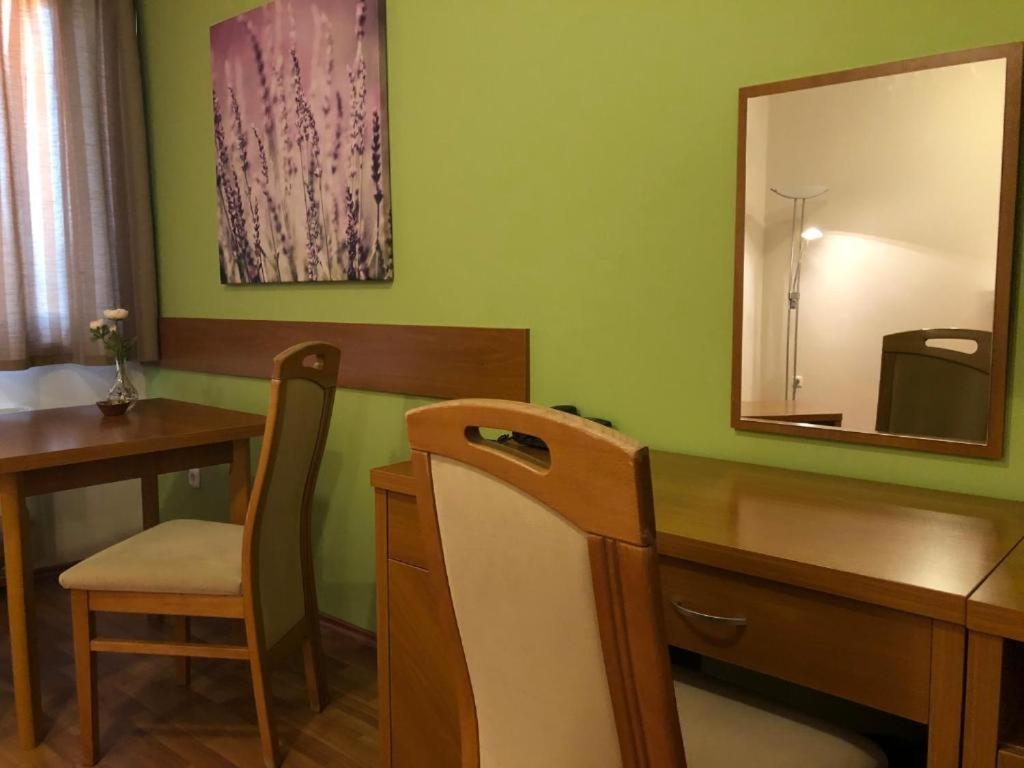 Rosemary Apartmanok, Rose, Lili, Mary1, Mary2 Hajduszoboszlo Ngoại thất bức ảnh