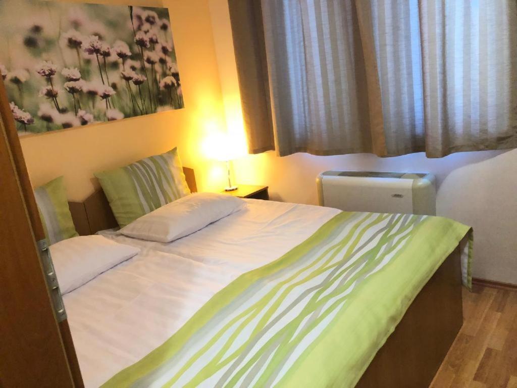 Rosemary Apartmanok, Rose, Lili, Mary1, Mary2 Hajduszoboszlo Ngoại thất bức ảnh