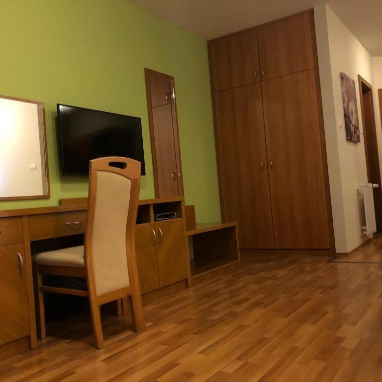 Rosemary Apartmanok, Rose, Lili, Mary1, Mary2 Hajduszoboszlo Ngoại thất bức ảnh