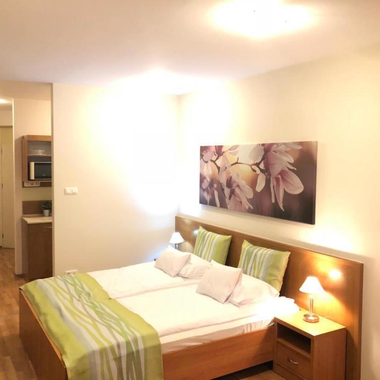 Rosemary Apartmanok, Rose, Lili, Mary1, Mary2 Hajduszoboszlo Ngoại thất bức ảnh