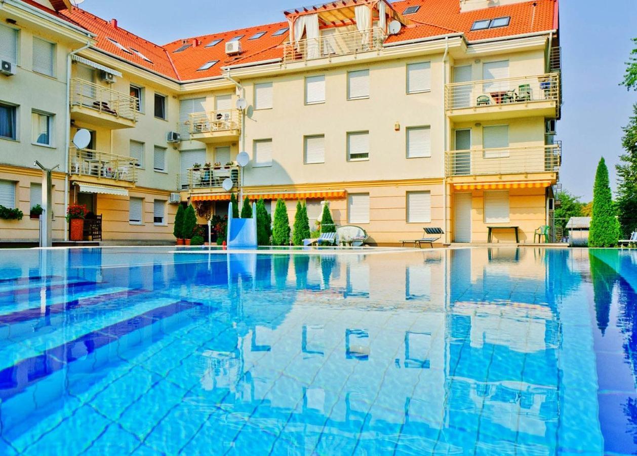 Rosemary Apartmanok, Rose, Lili, Mary1, Mary2 Hajduszoboszlo Ngoại thất bức ảnh