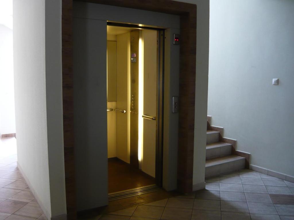 Rosemary Apartmanok, Rose, Lili, Mary1, Mary2 Hajduszoboszlo Ngoại thất bức ảnh
